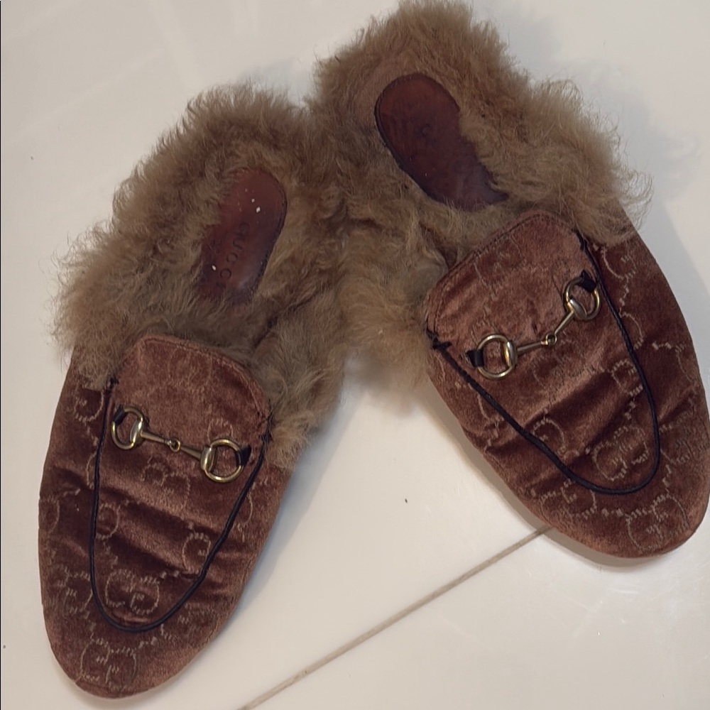 Gucci Tan Velvet Fur-Lined Mules